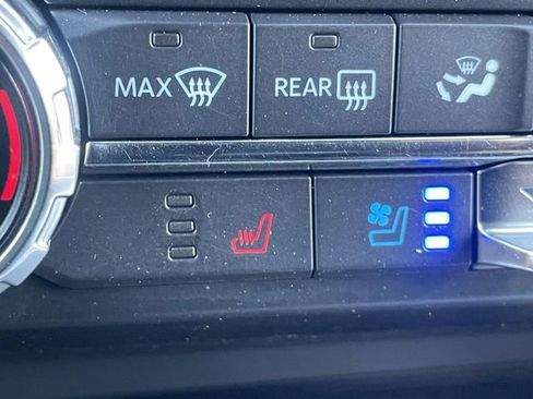 Certified 2021 Ford F150 Lariat AWD/4WD image 29