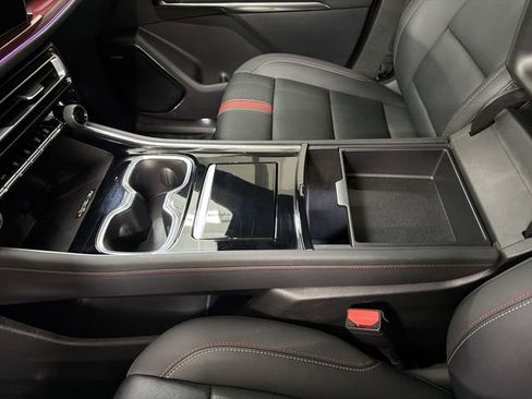 Certified 2024 Chevrolet Traverse RS w/ LPO, Floor Liner Package image 30