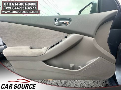 Used 2010 Nissan Altima 2.5 S FWD image 14