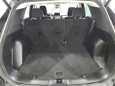 Certified 2022 Ford Escape SE w/ Convenience Package image 16