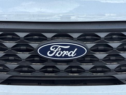 New 2025 Ford Maverick XLT w/ XLT Luxury Package image 22