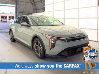 Used 2025 Kia K4 FWD video 2