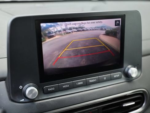 Used 2023 Hyundai Kona SE FWD image 37