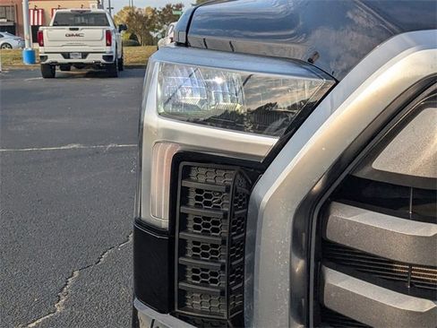 Used 2024 Toyota Tundra Limited image 11