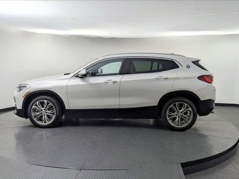 Used 2022 BMW X2 xDrive28i image 3