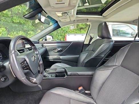 Used 2019 Lexus ES 350 image 25