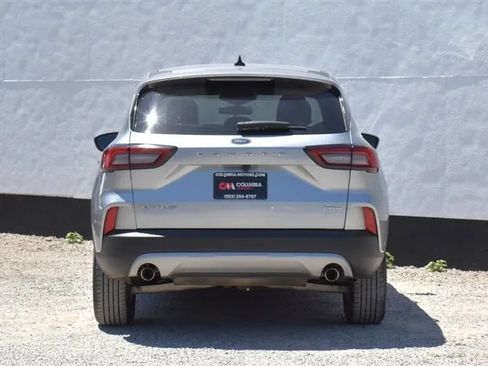 Used 2023 Ford Escape Active AWD/4WD image 4