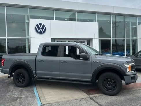 Used 2019 Ford F150 XLT w/ Equipment Group 302A Luxury AWD/4WD image 3