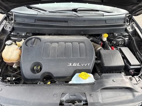 Used 2015 Dodge Journey Crossroad w/ Flexible Seating Group FWD image 33