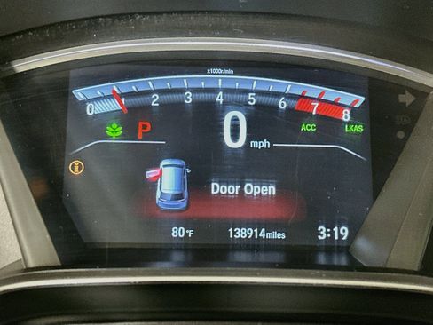 Used 2017 Honda CR-V Touring image 19