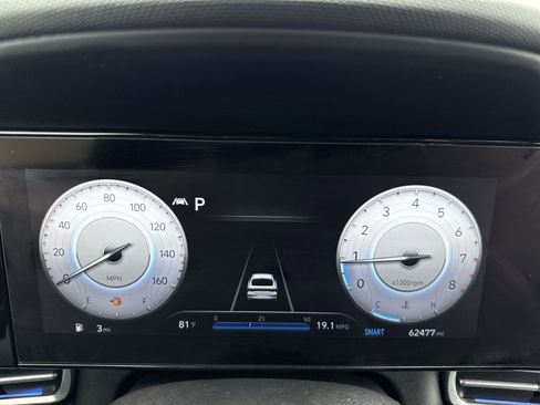 Used 2022 Hyundai Elantra Limited w/ Preferred Accessory Package image 15