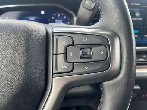 Used 2023 Chevrolet Silverado 1500 LT image 31