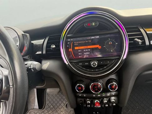 Used 2020 MINI Cooper S FWD image 14