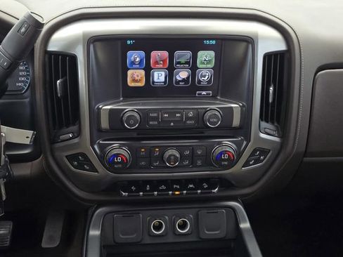 Used 2016 Chevrolet Silverado 1500 LTZ Z71 w/ LTZ Plus Package AWD/4WD image 13