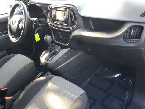 Used 2021 RAM ProMaster City Tradesman image 10