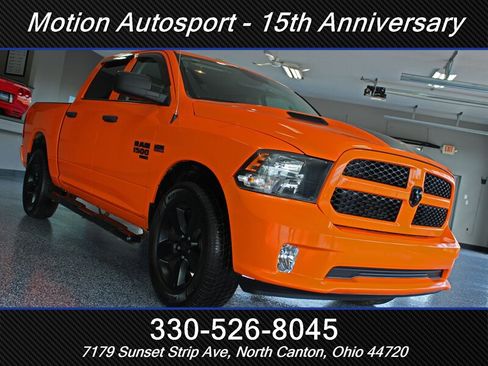 Used 2019 RAM 1500 Express w/ Ignition Orange Sport Package AWD/4WD image 38