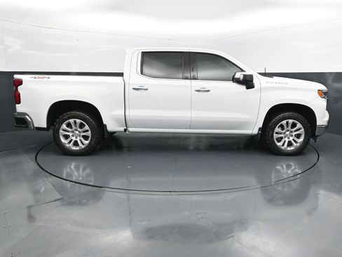 Used 2023 Chevrolet Silverado 1500 LTZ AWD/4WD image 6