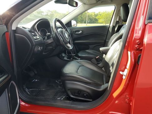 Used 2020 Jeep Compass Limited w/ Safety & Security Group image 8