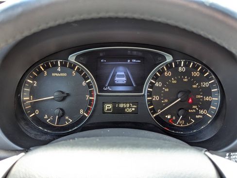 Used 2015 Nissan Altima 2.5 SL w/ Technology Package FWD image 19