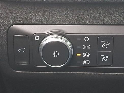 Used 2022 Ford Escape SEL image 23