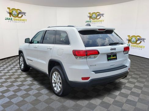 Used 2021 Jeep Grand Cherokee Laredo AWD/4WD image 4