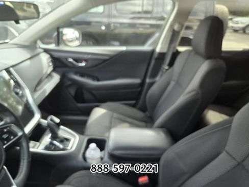 Used 2020 Subaru Outback Premium AWD/4WD image 3