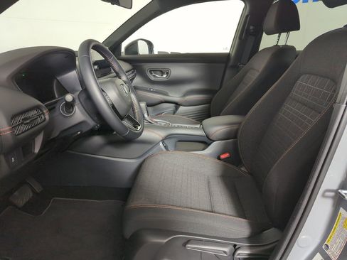Certified 2026 Honda HR-V Sport image 8