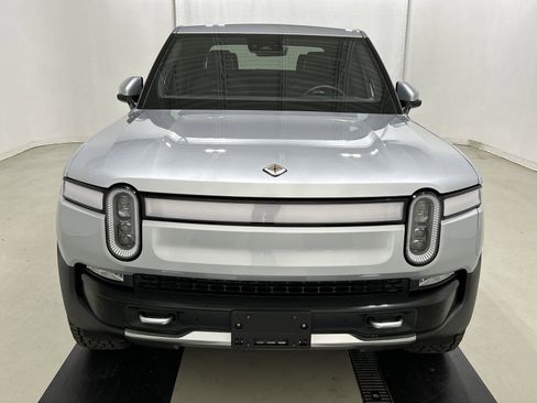 Used 2022 Rivian R1T Launch Edition image 8