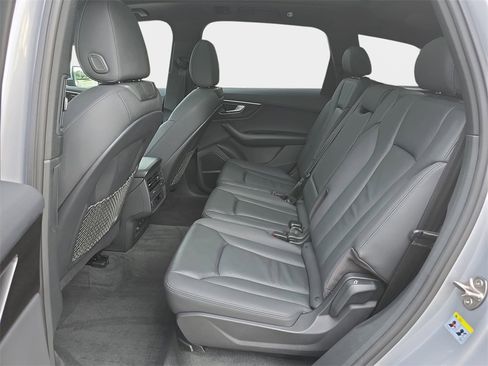 Certified 2022 Audi Q7 3.0T Premium Plus image 10