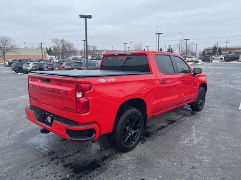 Used 2022 Chevrolet Silverado 1500 Custom w/ LPO, Dark Essentials Package image 6
