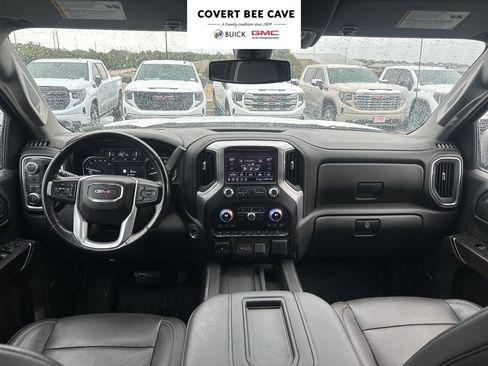 Used 2020 GMC Sierra 1500 SLT image 28