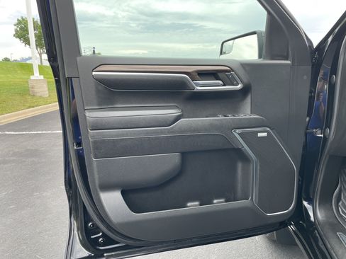 Used 2023 Chevrolet Silverado 1500 RST AWD/4WD image 20
