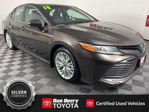 Certified 2018 Toyota Camry XLE w/ Protection Package (Q2) image 1