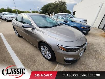 Used 2025 Chevrolet Malibu LT
