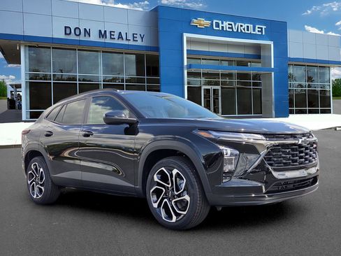 New 2026 Chevrolet Trax RS FWD image 1