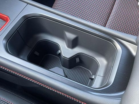 New 2026 Nissan Kicks SR image 29