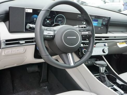 New 2026 Hyundai Tucson SEL FWD image 9