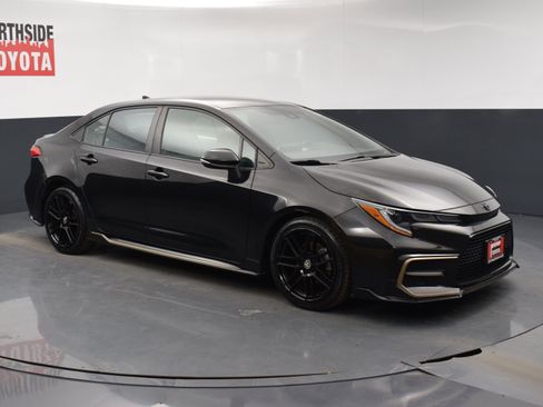 Used 2022 Toyota Corolla SE w/ Carpet Mat Package (TMS) image 6