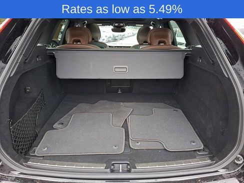 Certified 2023 Volvo XC60 T8 Ultimate image 30