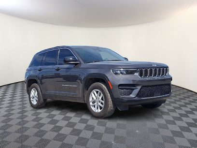 Used 2025 Jeep Grand Cherokee Laredo X