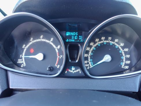 Used 2017 Ford Fiesta SE image 16