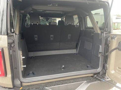 New 2025 Ford Bronco Outer Banks w/ Black Appearance Package image 22