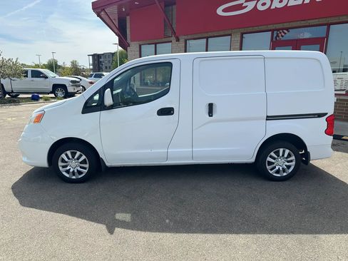 Used 2018 Nissan NV200 SV w/ Navigation Package FWD image 8