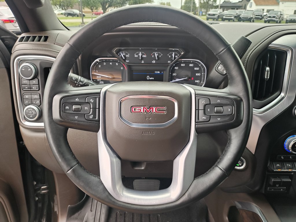 Used 2019 GMC Sierra 1500 SLT w/ SLT Premium Plus Package AWD/4WD image 17