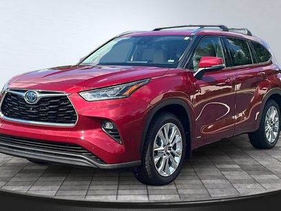 Used 2022 Toyota Highlander Limited