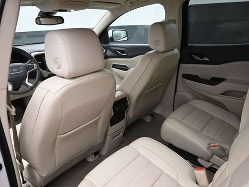 Used 2023 GMC Acadia Denali AWD/4WD image 11