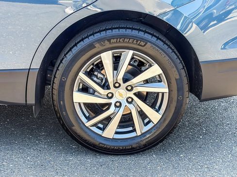 Used 2024 Chevrolet Equinox Premier w/ LPO, Floor Liner Package AWD/4WD image 15