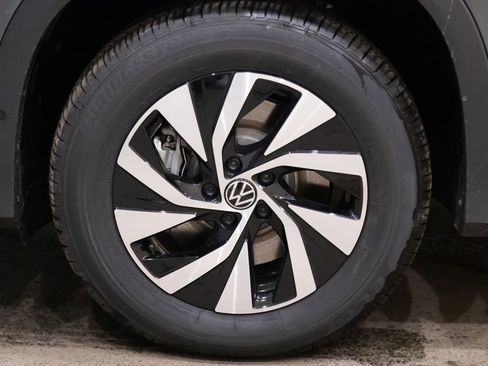 New 2026 Volkswagen Tiguan S AWD/4WD image 7