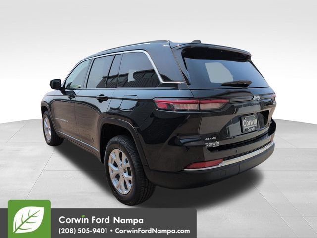 Used 2023 Jeep Grand Cherokee Limited AWD/4WD image 5
