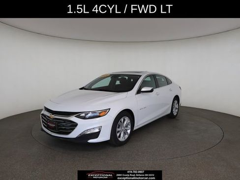 Used 2024 Chevrolet Malibu LT FWD image 2